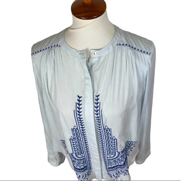 Anthropologie Akemi + Kim Iris Flowy Boho Embroidered Buttondown Size XS - Picture 5 of 9
